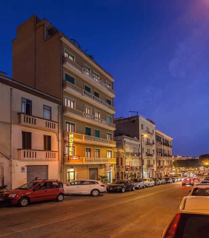 Hotel La Terrazza Κάλιαρι Εξωτερικό φωτογραφία