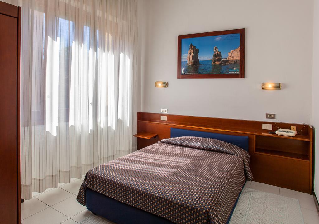 Hotel La Terrazza Κάλιαρι Δωμάτιο φωτογραφία