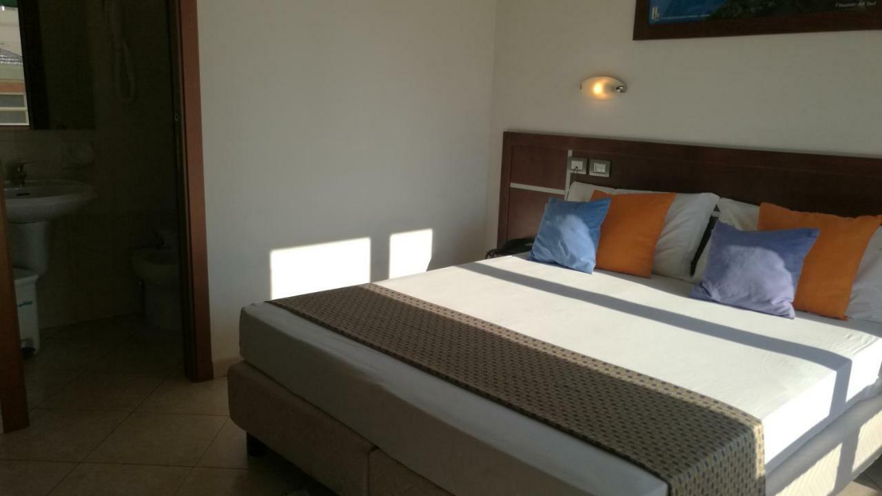 Hotel La Terrazza Κάλιαρι Εξωτερικό φωτογραφία